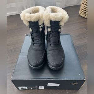 Size 7.5 Sorel Tivoli Winter Boots Runs Small!! Fits Like 6.5-7